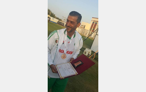 3rd FAZZA International Para Archery Championships - Dubai 2017

Un Archer heureux !

Médaille de Bronze pour Kader. 

1ère médaille en international sous les couleur de son pays et par la même ceux de la Compagnie